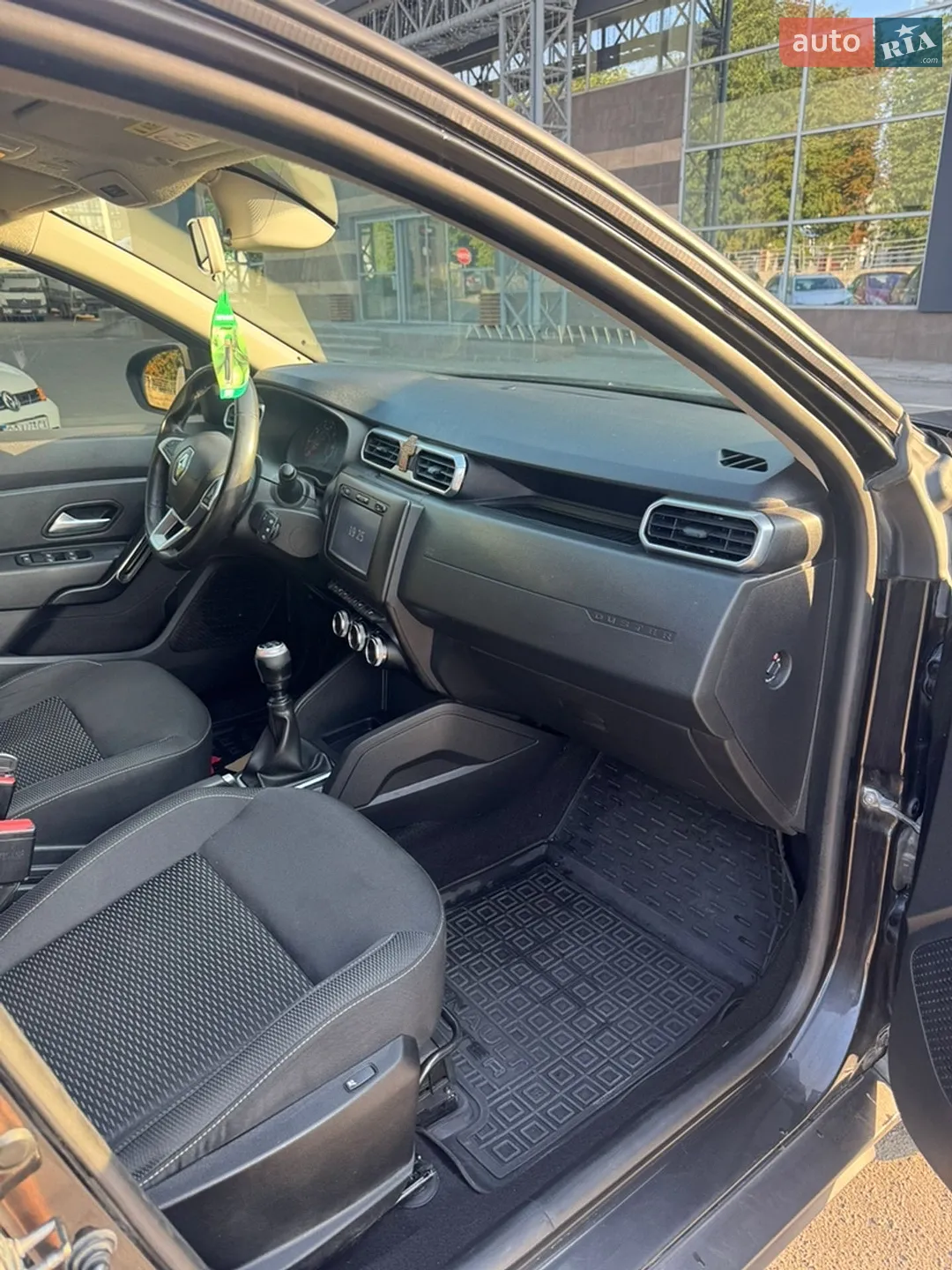 2018 Renault Duster - мініатюра 15
