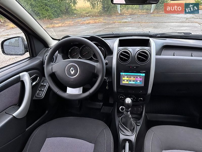 Внедорожник / Кроссовер Renault Duster 2016 в Деражне