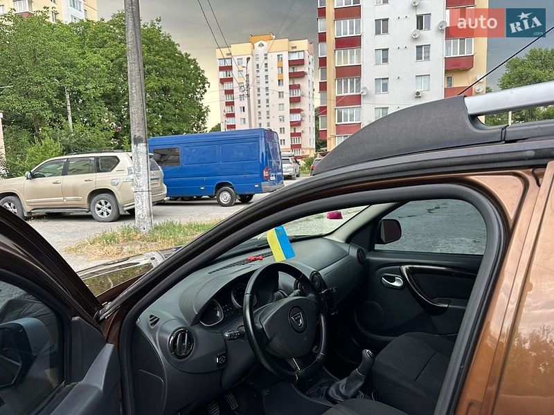Внедорожник / Кроссовер Renault Duster 2010 в Каменец-Подольском