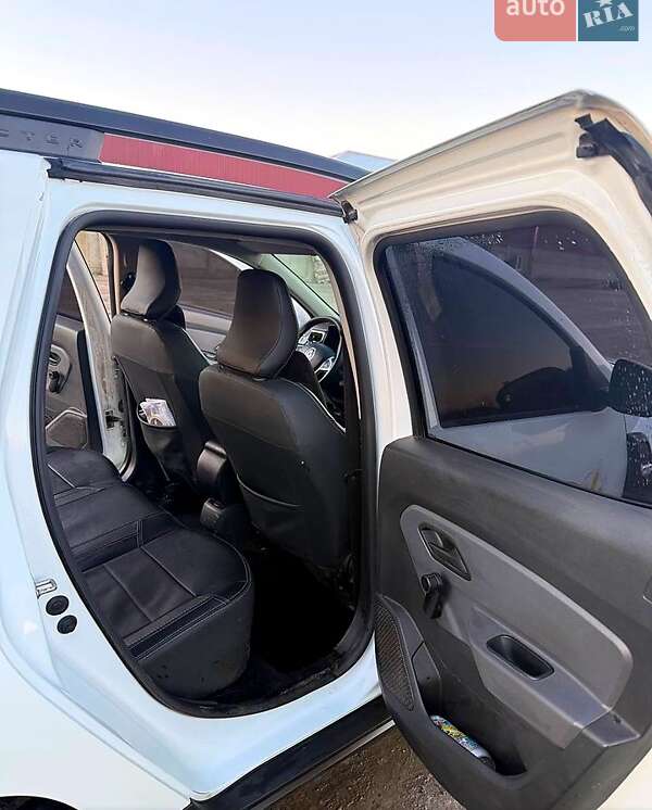 Внедорожник / Кроссовер Renault Duster 2022 в Саврани