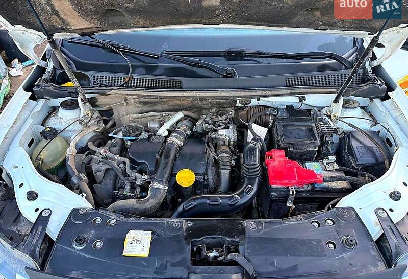 Внедорожник / Кроссовер Renault Duster 2022 в Саврани