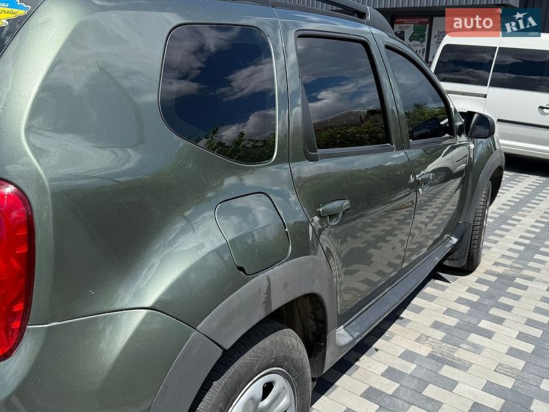 Внедорожник / Кроссовер Renault Duster 2013 в Лубнах