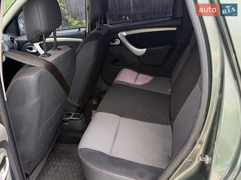 Внедорожник / Кроссовер Renault Duster 2013 в Лубнах