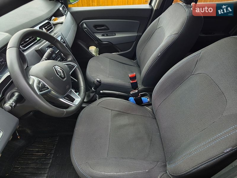 Внедорожник / Кроссовер Renault Duster 2021 в Лугинах