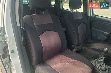 Внедорожник / Кроссовер Renault Duster 2013 в Черкассах фото 21 Внедорожник / Кроссовер Renault Duster 2013 в Черкассах