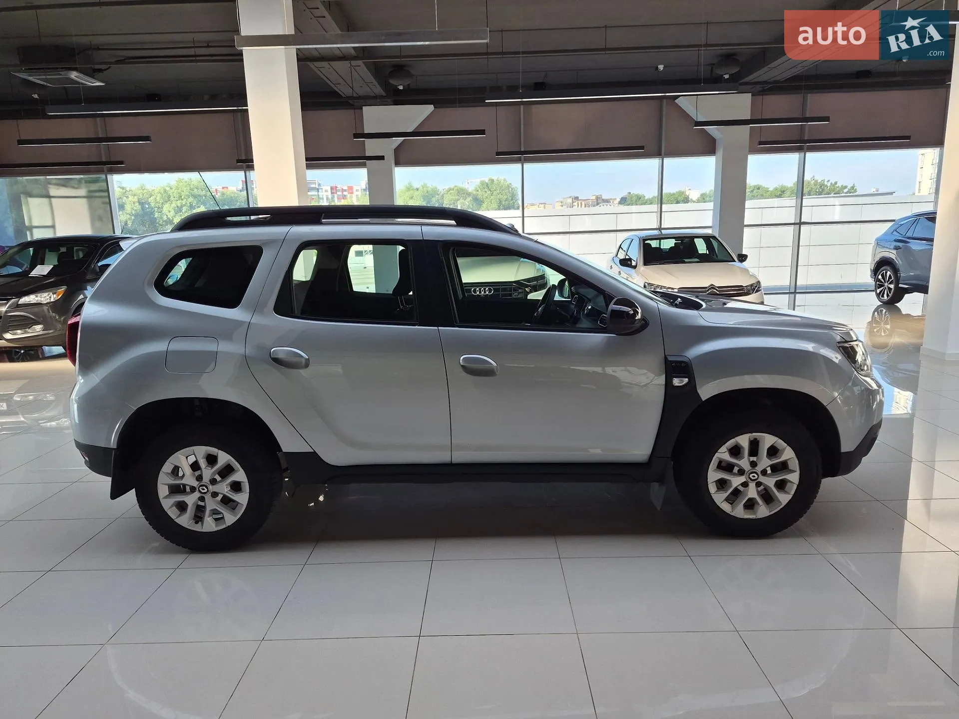 2021 Renault Duster - мініатюра 2