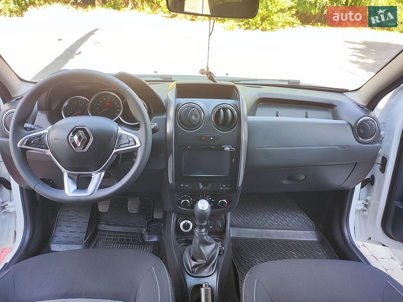 Позашляховик / Кросовер Renault Duster 2017 в Запоріжжі