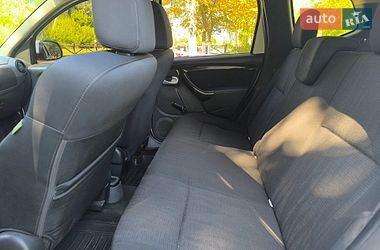 Позашляховик / Кросовер Renault Duster 2011 в Миргороді