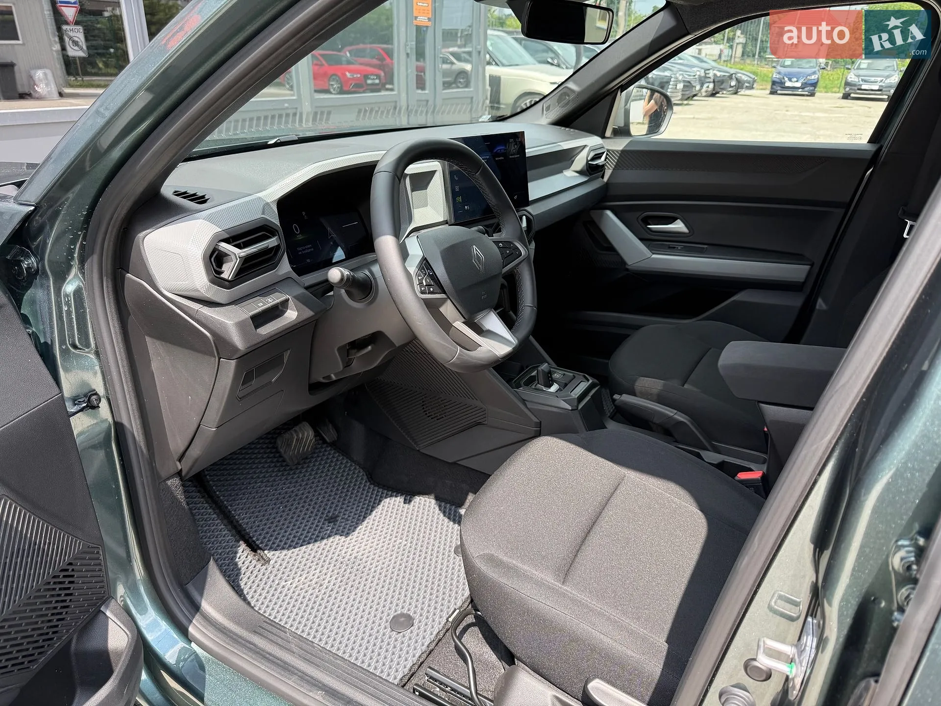 2025 Renault Duster - мініатюра 40