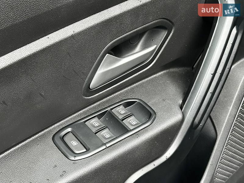 Позашляховик / Кросовер Renault Duster 2024 в Черкасах