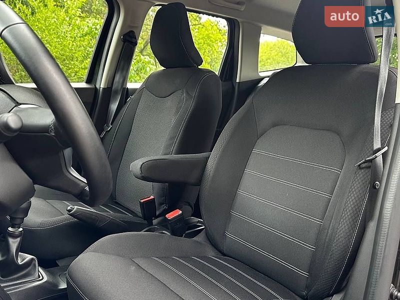 Позашляховик / Кросовер Renault Duster 2024 в Черкасах