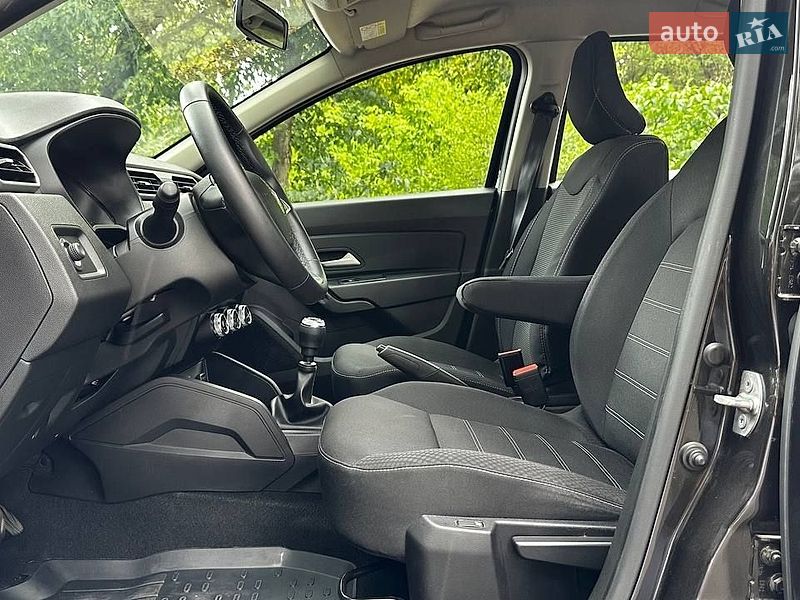 Позашляховик / Кросовер Renault Duster 2024 в Черкасах