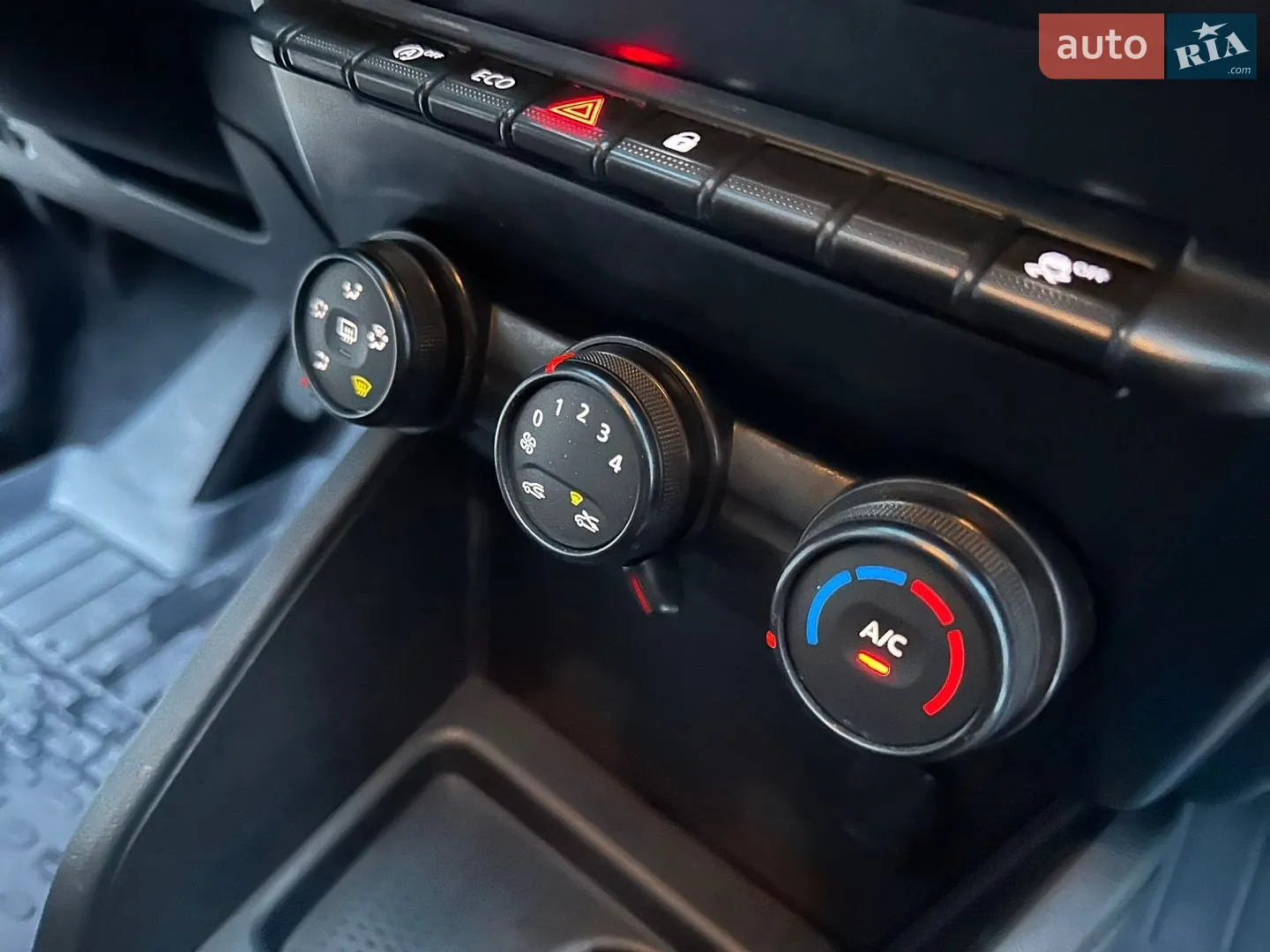 2023 Renault Duster - мініатюра 16