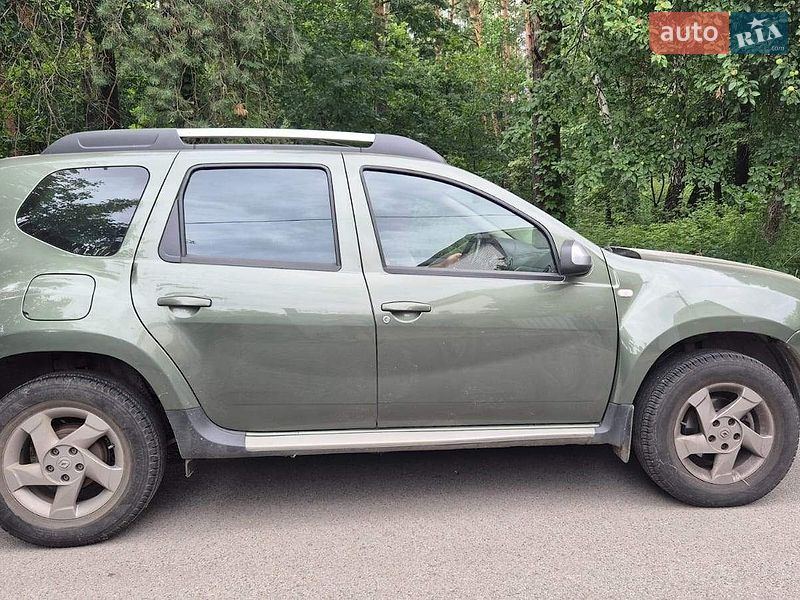 Внедорожник / Кроссовер Renault Duster 2013 в Киеве