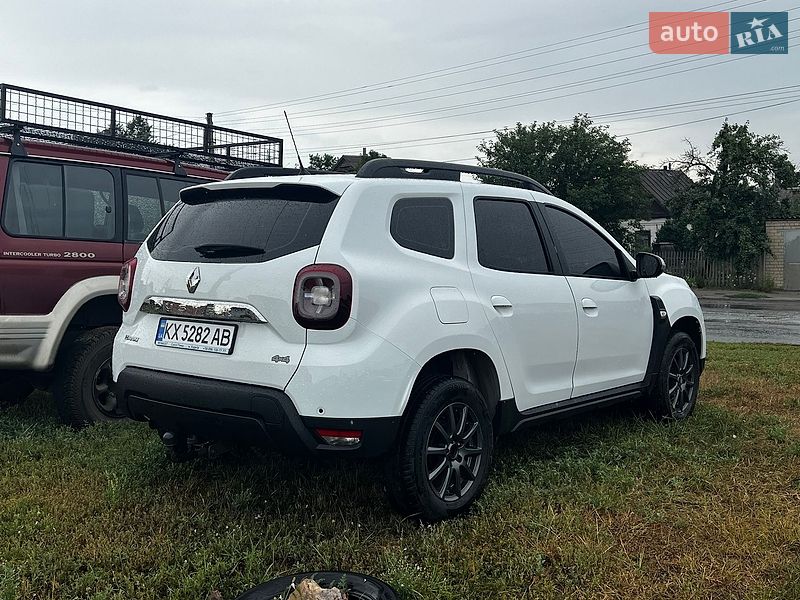 Внедорожник / Кроссовер Renault Duster 2023 в Лозовой