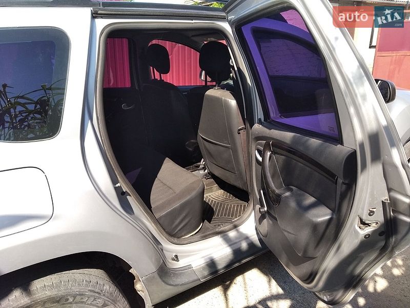 Позашляховик / Кросовер Renault Duster 2010 в Білгороді-Дністровському фото 7 Позашляховик / Кросовер Renault Duster 2010 в Білгороді-Дністровському