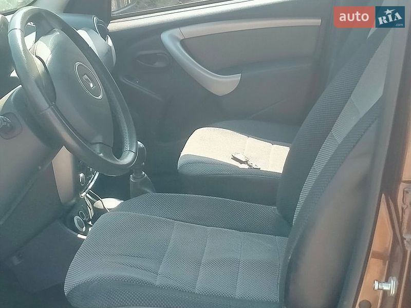 Позашляховик / Кросовер Renault Duster 2013 в Тернополі