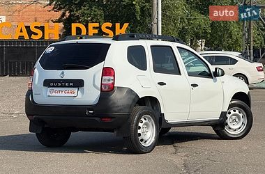 Внедорожник / Кроссовер Renault Duster 2017 в Киеве