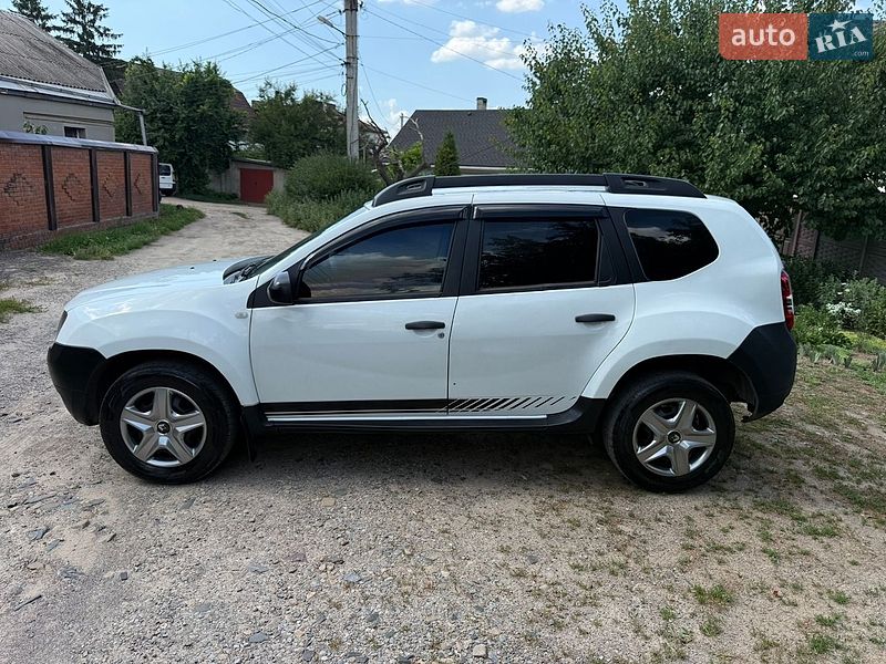 Позашляховик / Кросовер Renault Duster 2017 в Харкові