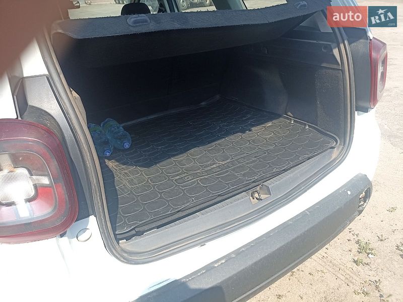 Внедорожник / Кроссовер Renault Duster 2018 в Новой Басане