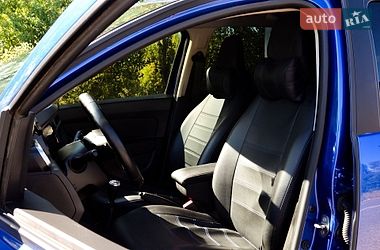 Позашляховик / Кросовер Renault Duster 2023 в Саврані