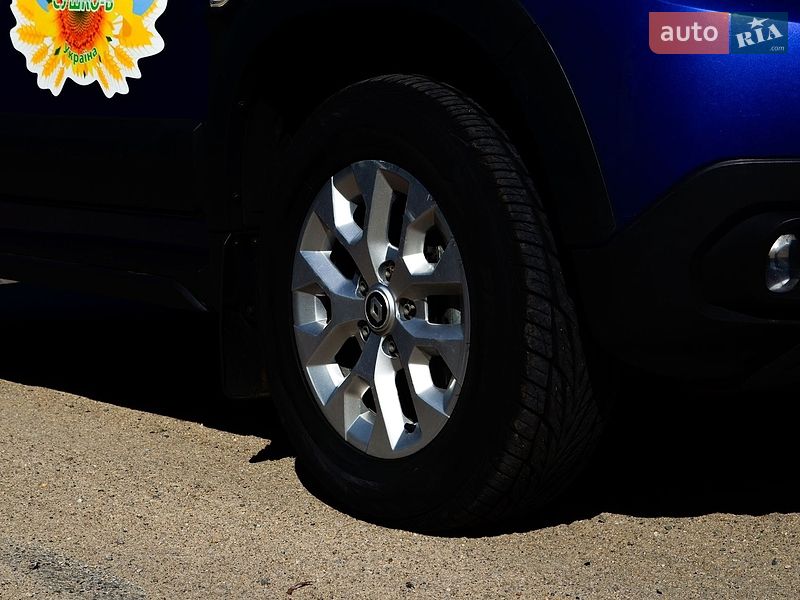Позашляховик / Кросовер Renault Duster 2023 в Саврані