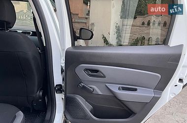 Внедорожник / Кроссовер Renault Duster 2021 в Запорожье