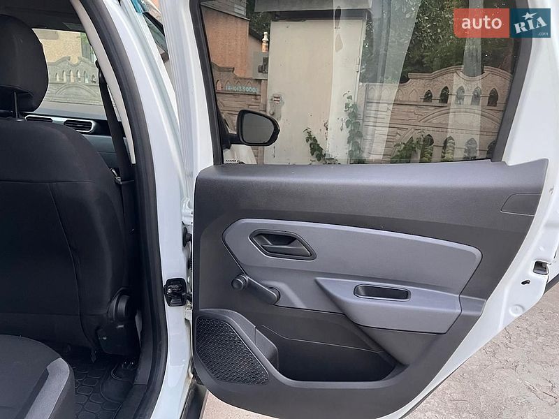 Внедорожник / Кроссовер Renault Duster 2021 в Запорожье