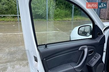 Позашляховик / Кросовер Renault Duster 2017 в Ратному