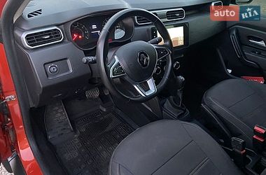 Позашляховик / Кросовер Renault Duster 2023 в Помічній