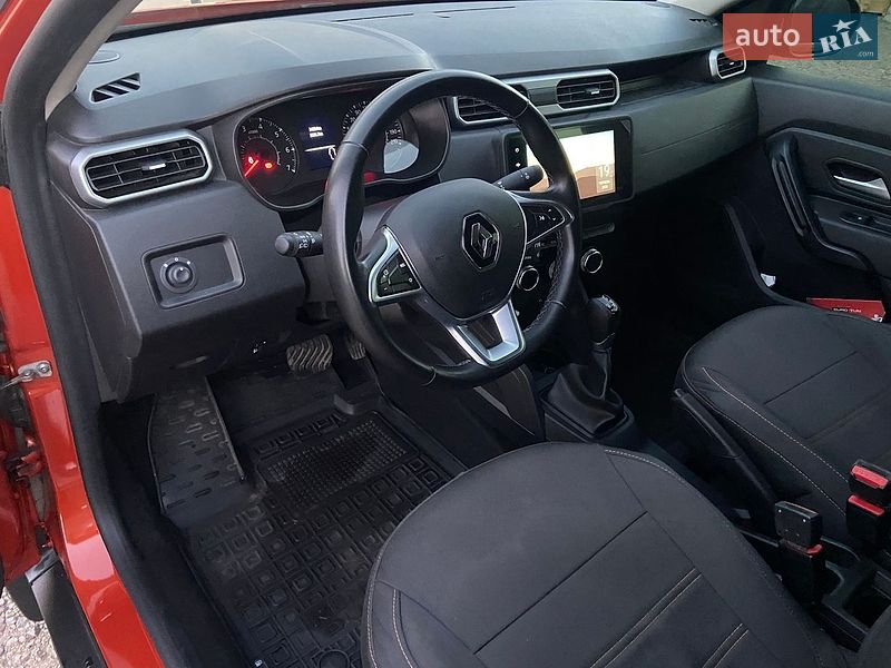 Позашляховик / Кросовер Renault Duster 2023 в Помічній