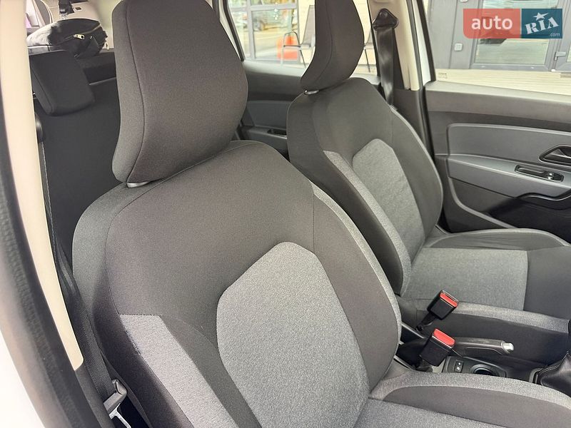 Внедорожник / Кроссовер Renault Duster 2021 в Киеве