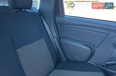 Внедорожник / Кроссовер Renault Duster 2013 в Вирах фото 7 Внедорожник / Кроссовер Renault Duster 2013 в Вирах