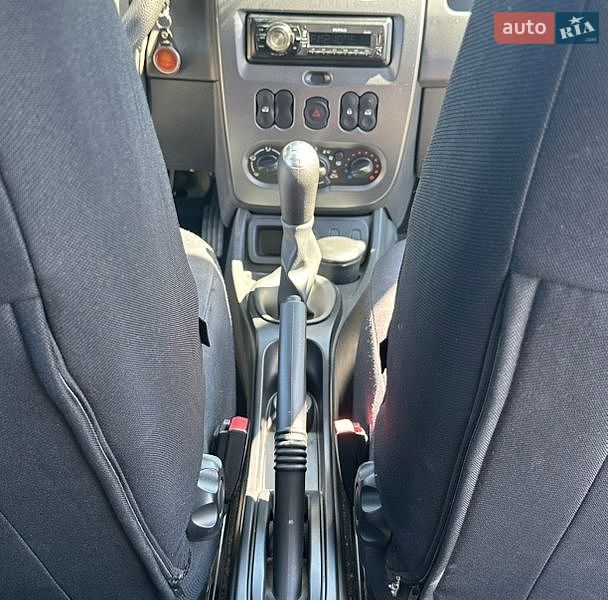 Внедорожник / Кроссовер Renault Duster 2013 в Вирах фото 13 Внедорожник / Кроссовер Renault Duster 2013 в Вирах