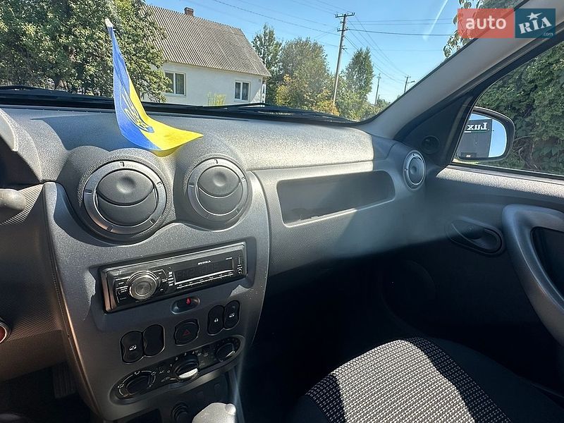 Внедорожник / Кроссовер Renault Duster 2013 в Вирах фото 16 Внедорожник / Кроссовер Renault Duster 2013 в Вирах