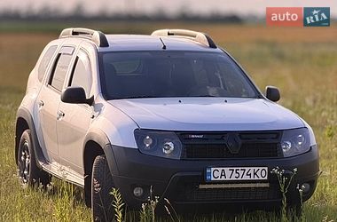 Внедорожник / Кроссовер Renault Duster 2011 в Черкассах