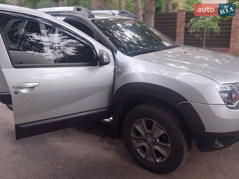 Позашляховик / Кросовер Renault Duster 2016 в Бучі