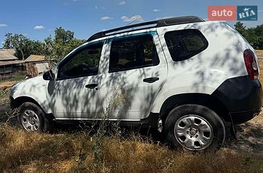 Внедорожник / Кроссовер Renault Duster 2013 в Саврани