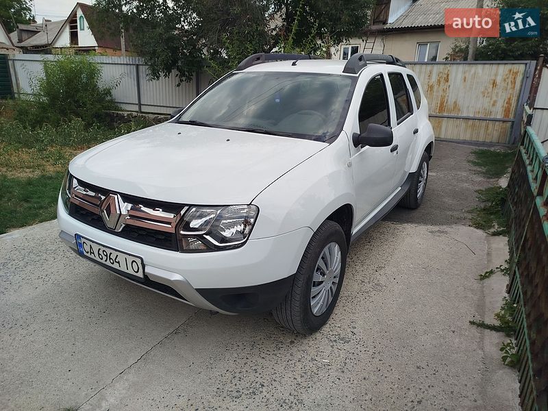 Внедорожник / Кроссовер Renault Duster 2016 в Гайвороне