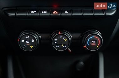 Позашляховик / Кросовер Renault Duster 2018 в Києві фото 17 Позашляховик / Кросовер Renault Duster 2018 в Києві