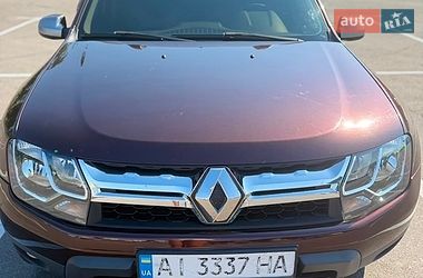 Внедорожник / Кроссовер Renault Duster 2017 в Гатном