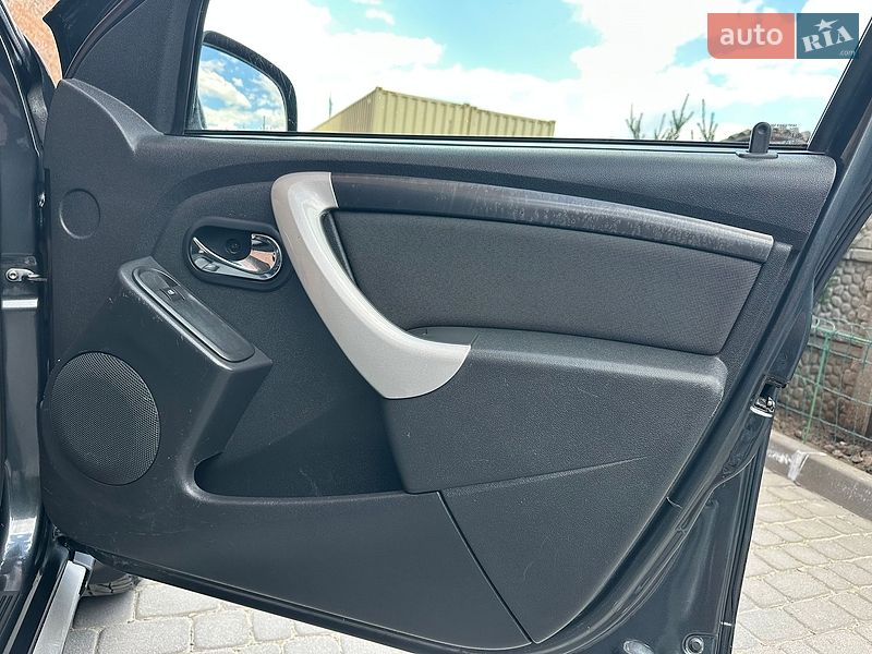 Позашляховик / Кросовер Renault Duster 2016 в Хмельницькому