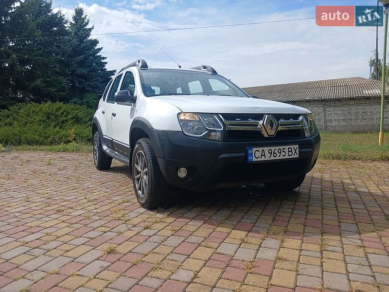 Внедорожник / Кроссовер Renault Duster 2017 в Черкассах