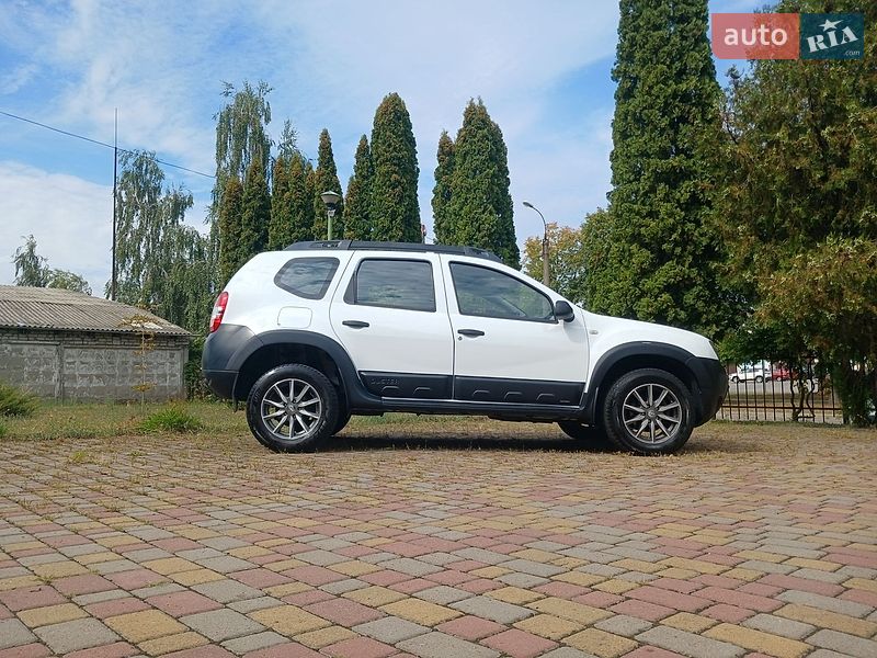 Внедорожник / Кроссовер Renault Duster 2017 в Черкассах
