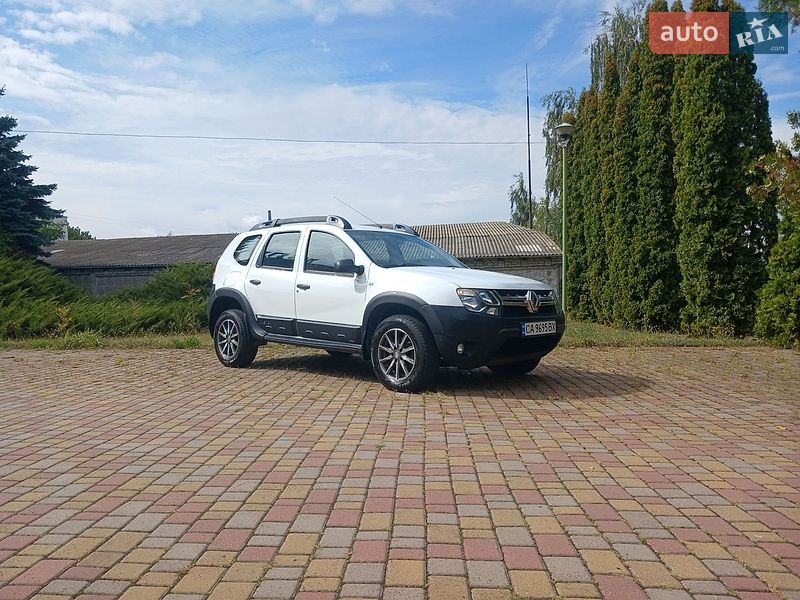 Внедорожник / Кроссовер Renault Duster 2017 в Черкассах