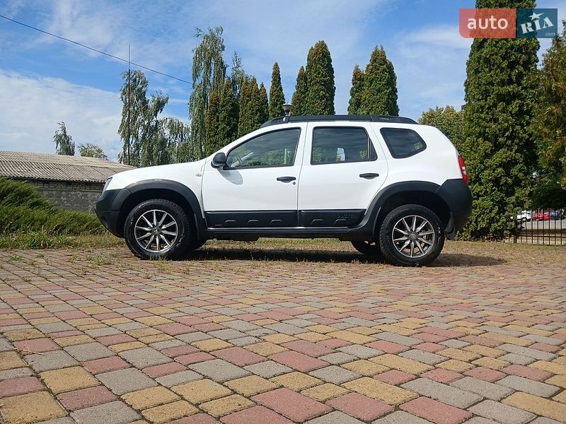 Внедорожник / Кроссовер Renault Duster 2017 в Черкассах