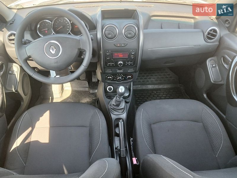 Позашляховик / Кросовер Renault Duster 2017 в Черкасах