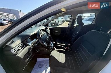 Внедорожник / Кроссовер Renault Duster 2024 в Киеве