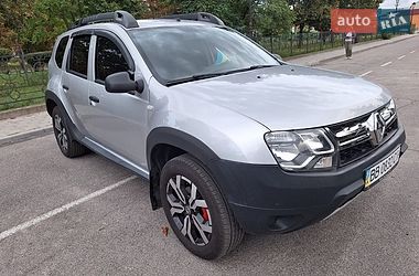 Позашляховик / Кросовер Renault Duster 2017 в Самарі