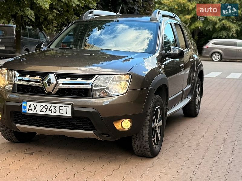 Внедорожник / Кроссовер Renault Duster 2017 в Киеве